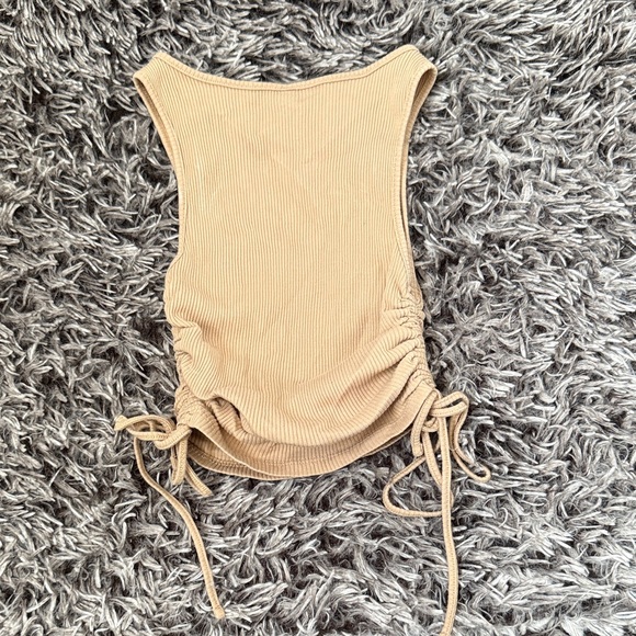 H&M Beige Ribbed Side-Ruched Tank Top - Picture 3 of 4